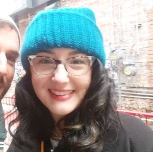 Meet your Posher, Dana